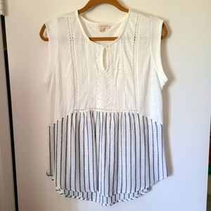 Skies Are Blue Mixed Material Keyhole Knit Top